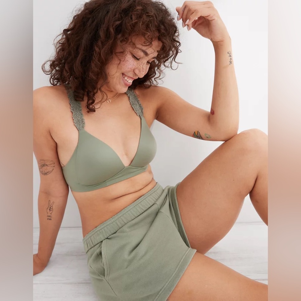 NWT Aerie Real Sunnie Wireless Bra 34B Sage Green Lace Strap Lightly Lined